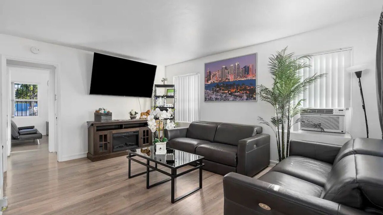 Photo of Livingroom in Oak Park