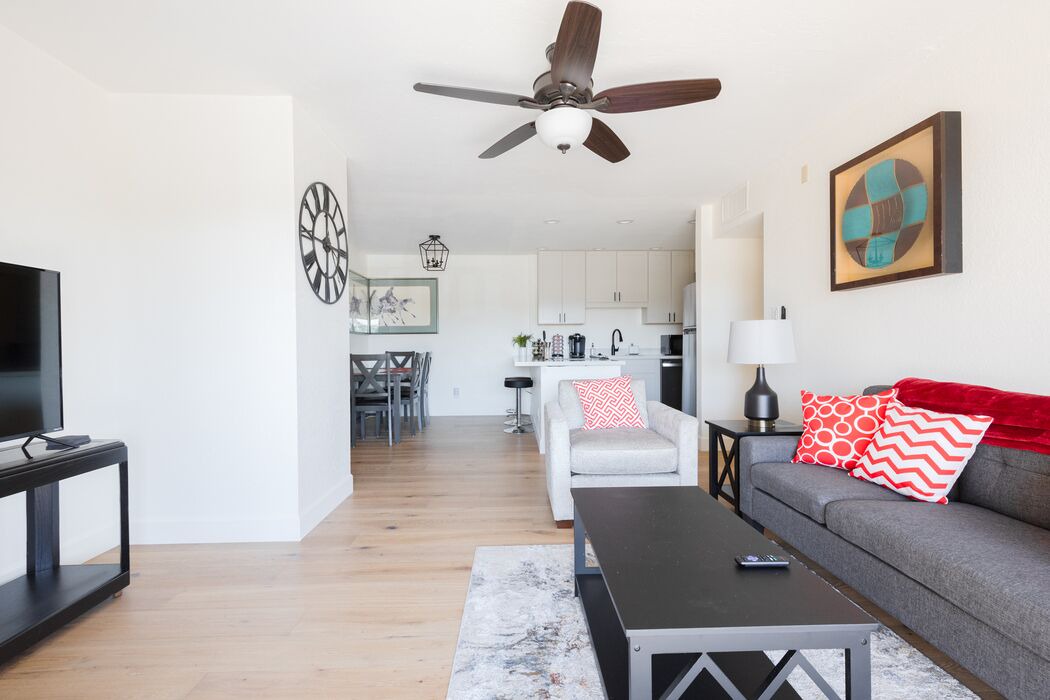 Photo of Livingroom in McCormick Ranch