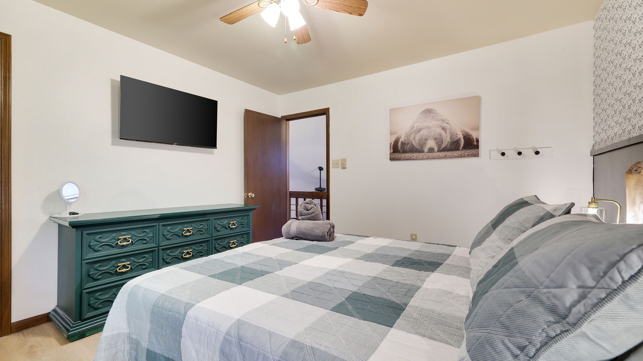 Photo of Bedroom in Jim Thorpe