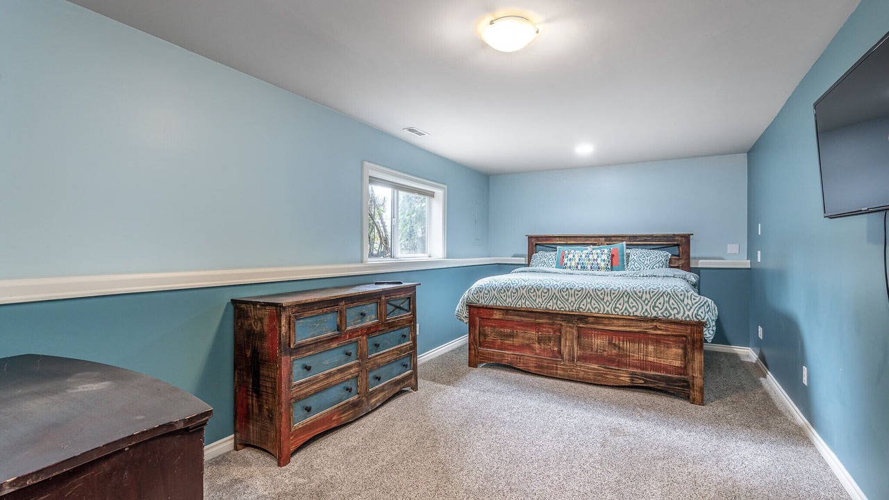 Photo of Bedroom in Harrison/Denny-Blaine