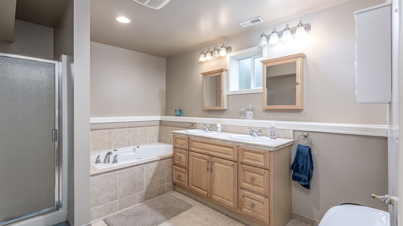 Photo of Bathroom in Harrison/Denny-Blaine