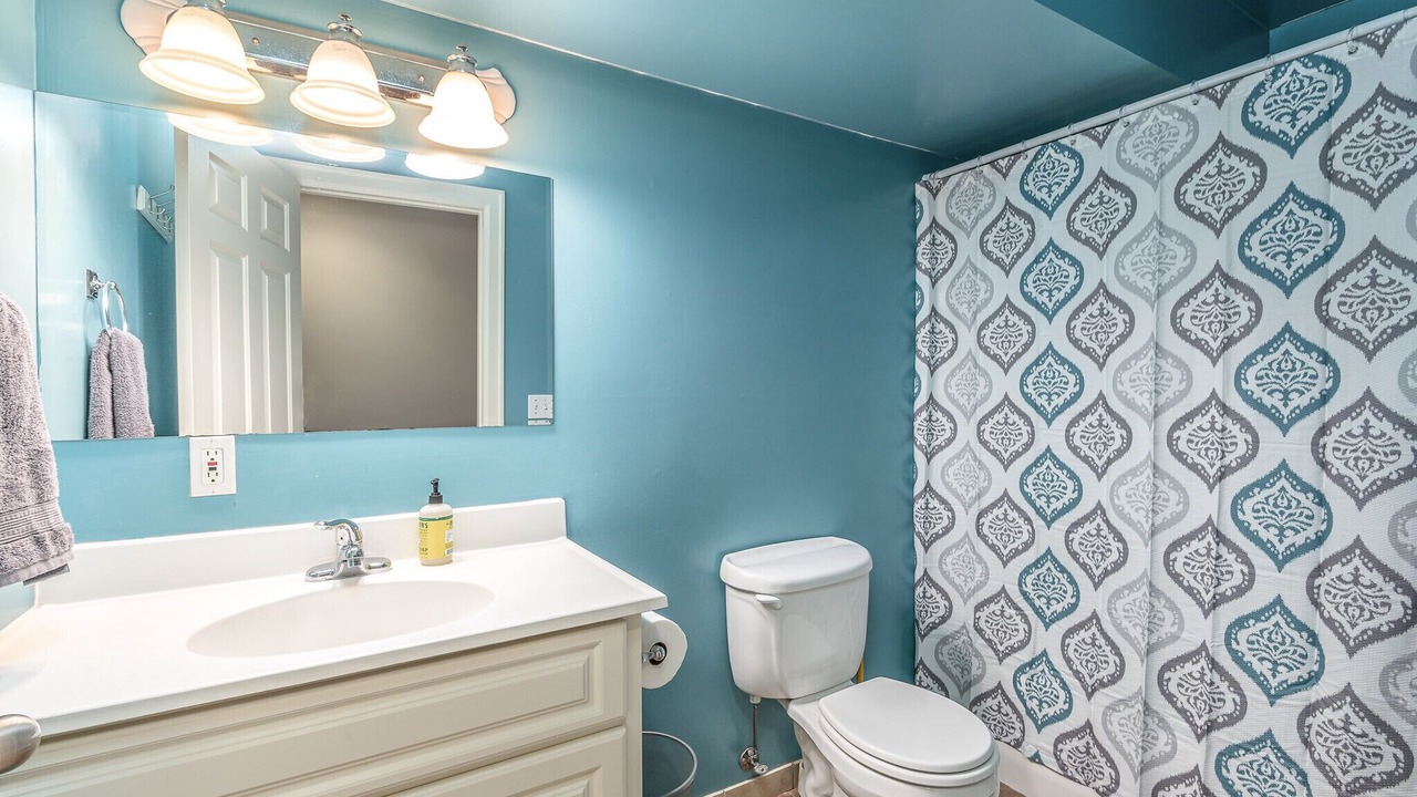 Photo of Bathroom in Harrison/Denny-Blaine