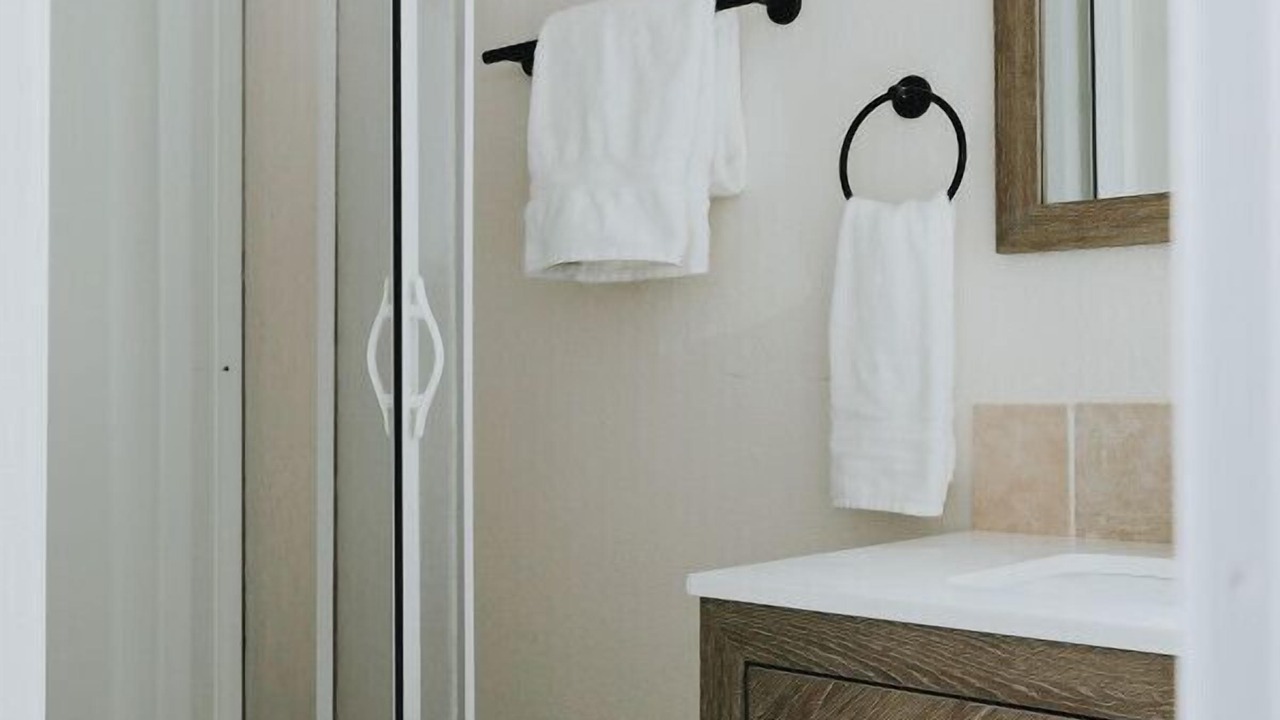 Photo of Bathroom in Victory Hills