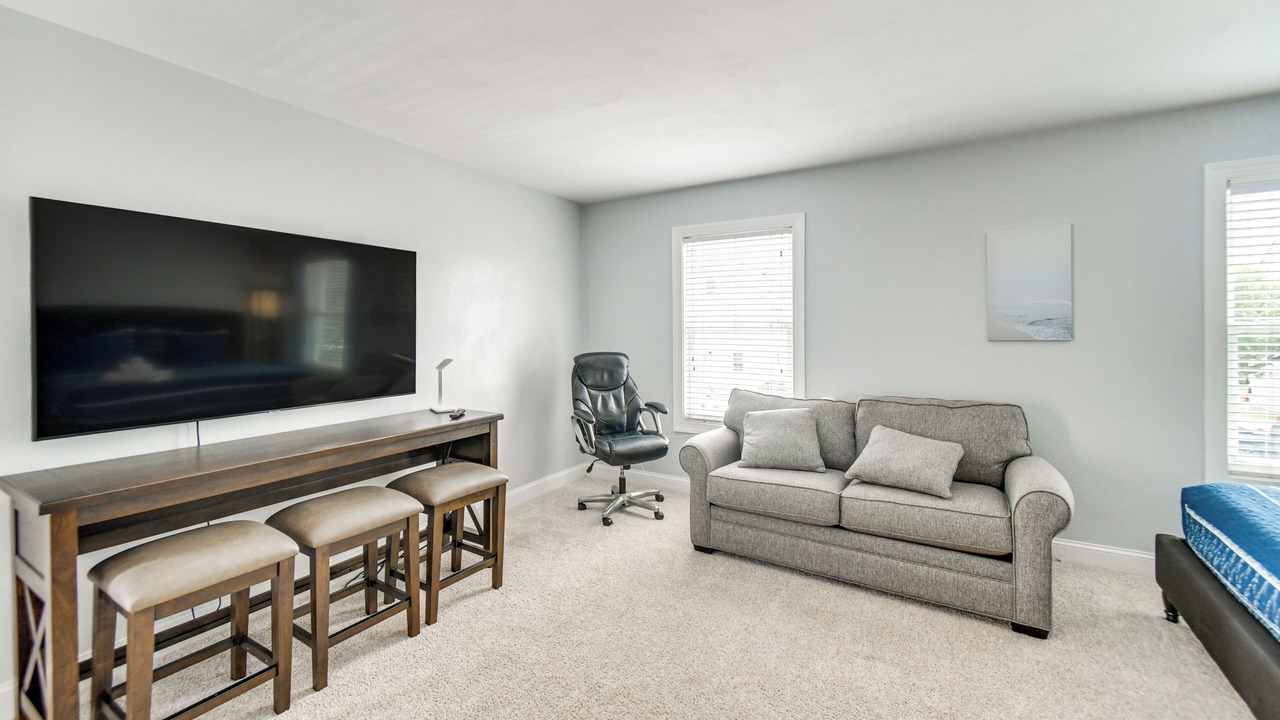Photo of Livingroom in Willoughby Spit