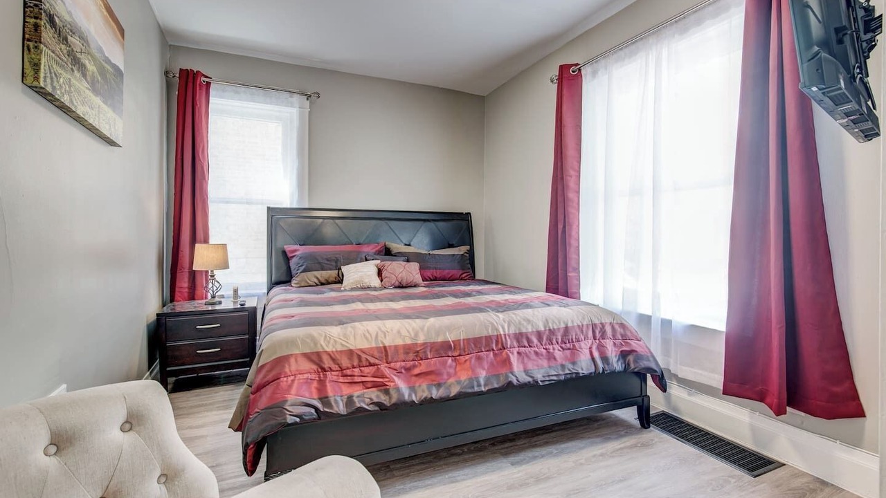 Photo of Bedroom in Cheesman Park