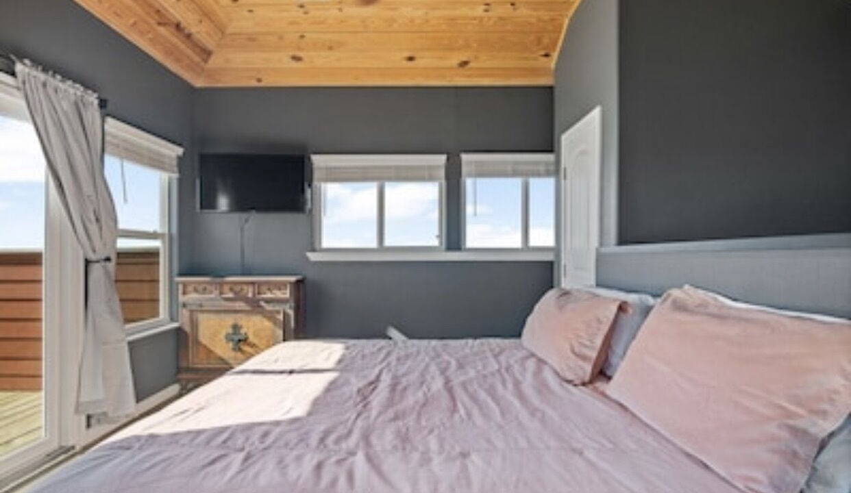Photo of Bedroom in Gilchrist