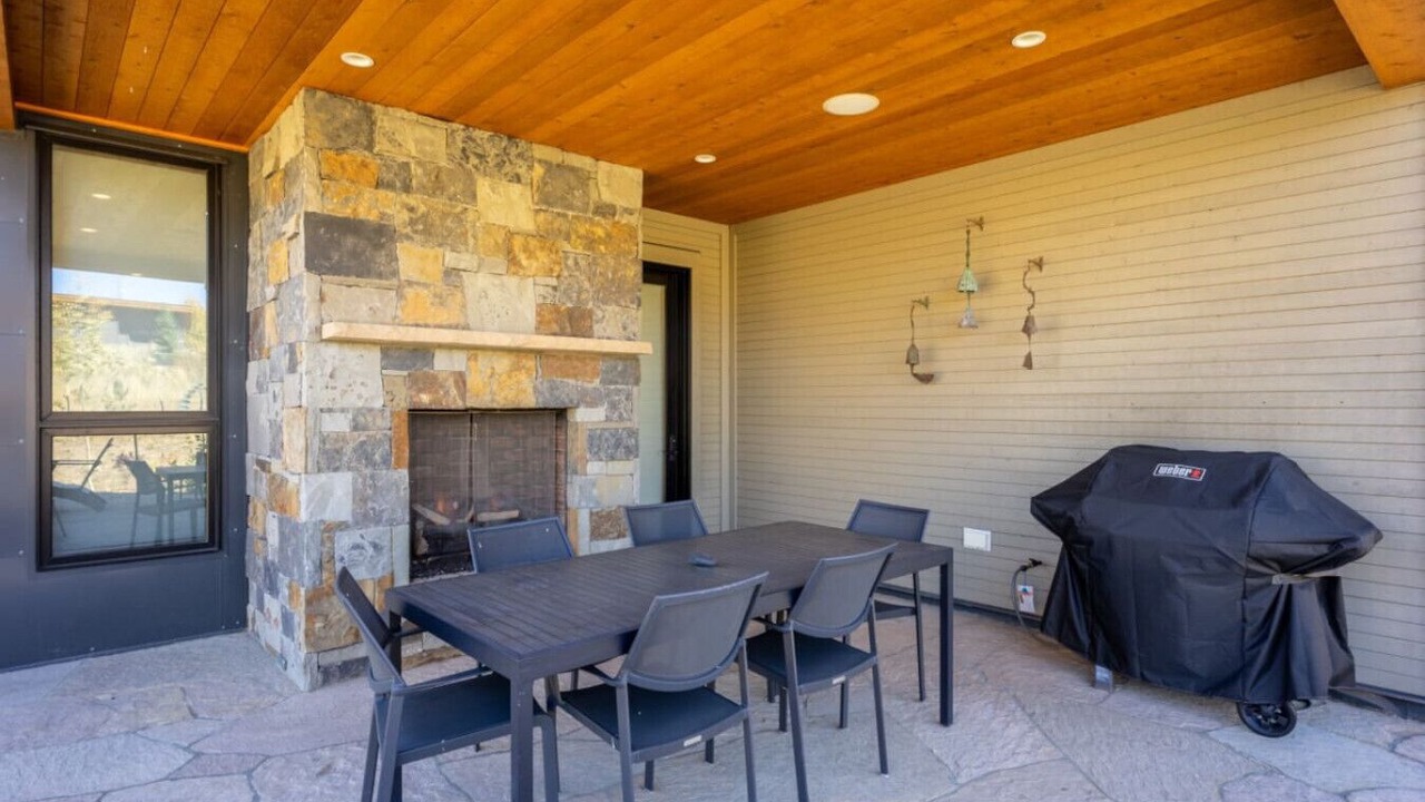 Photo of Livingroom in Silverthorne