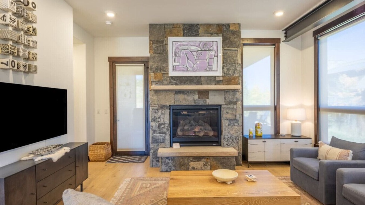 Photo of Livingroom in Silverthorne