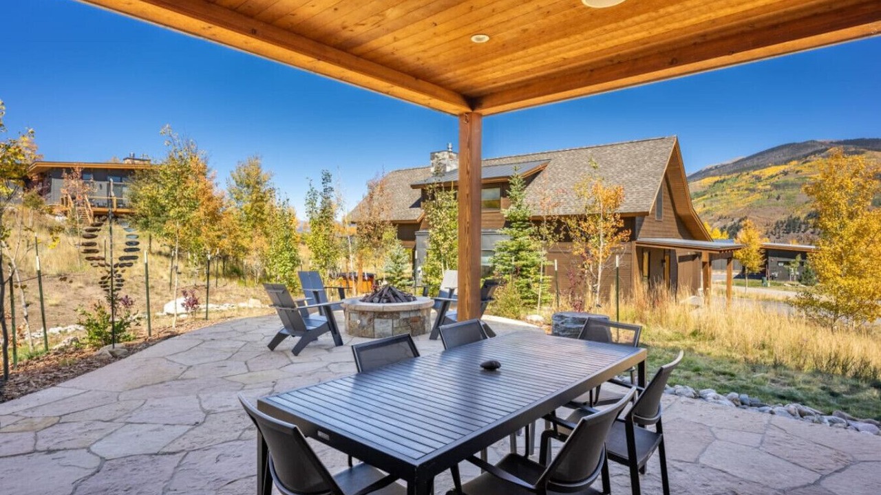 Photo of Livingroom in Silverthorne