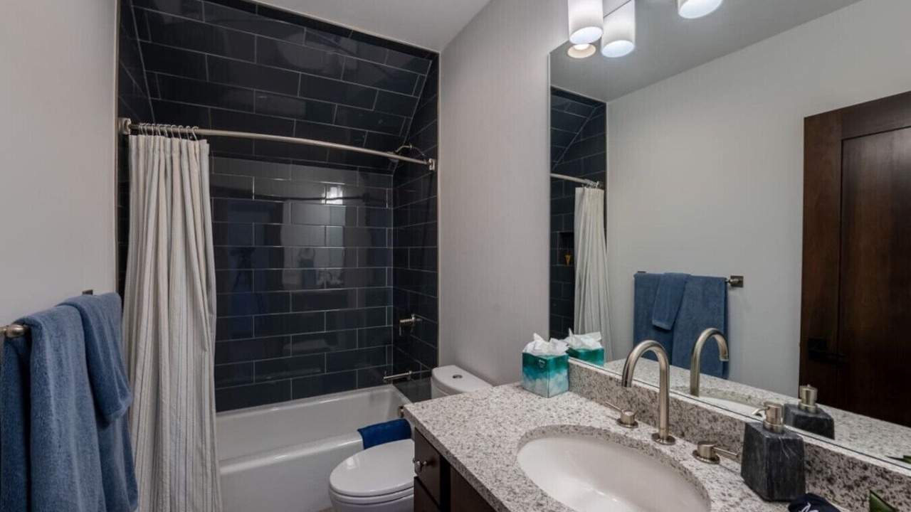 Photo of Bathroom in Silverthorne