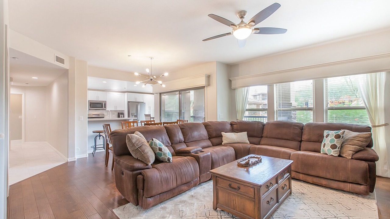 Photo of Livingroom in Desert View Village