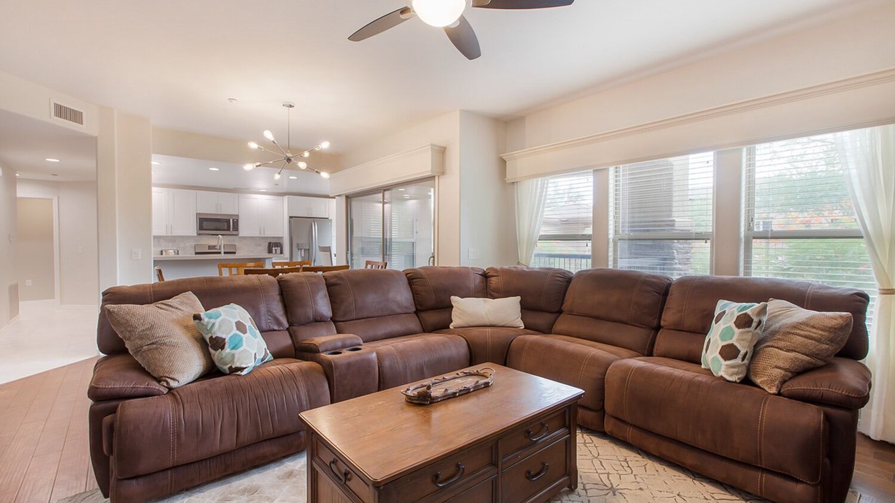 Photo of Livingroom in Desert View Village