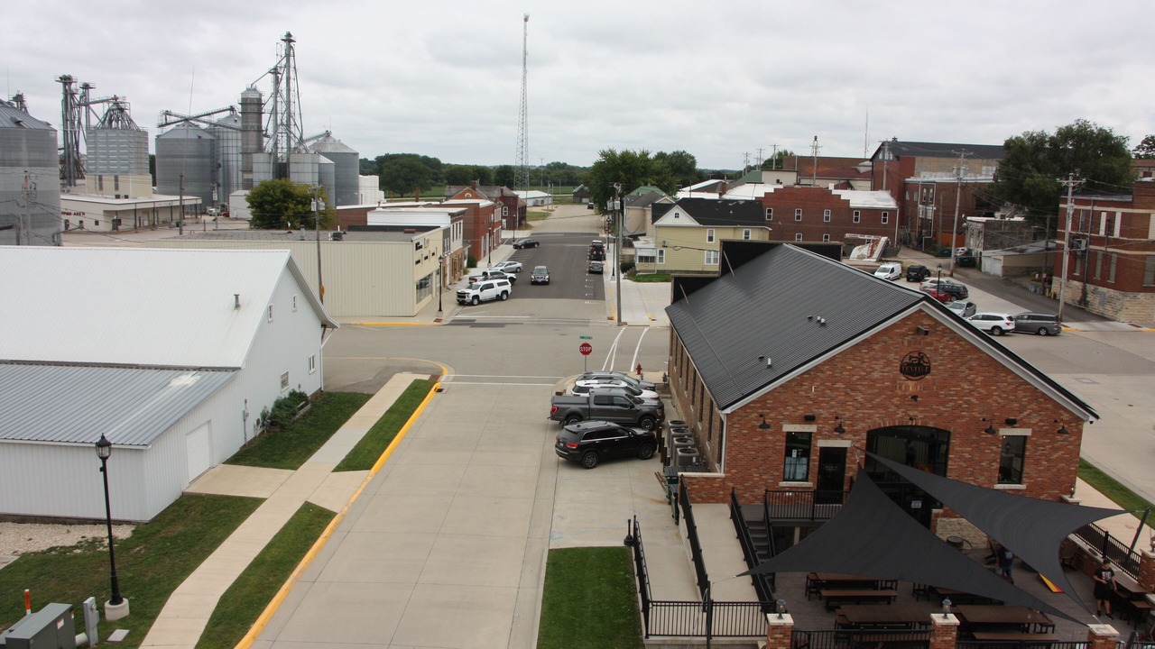 Photo of Others in Dyersville