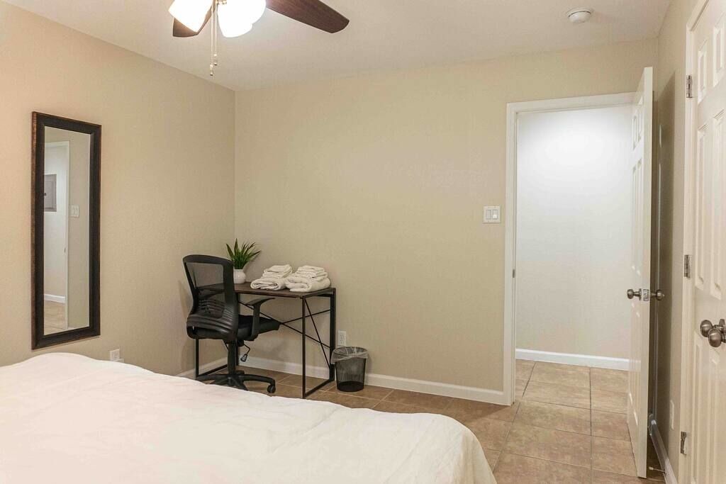 Photo of Bedroom in Uptown