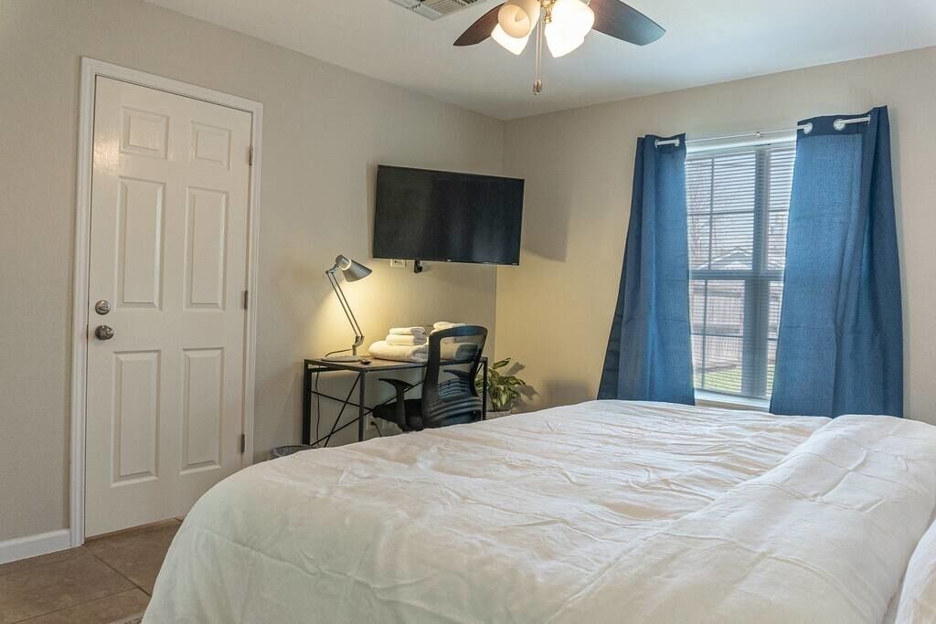 Photo of Bedroom in Uptown