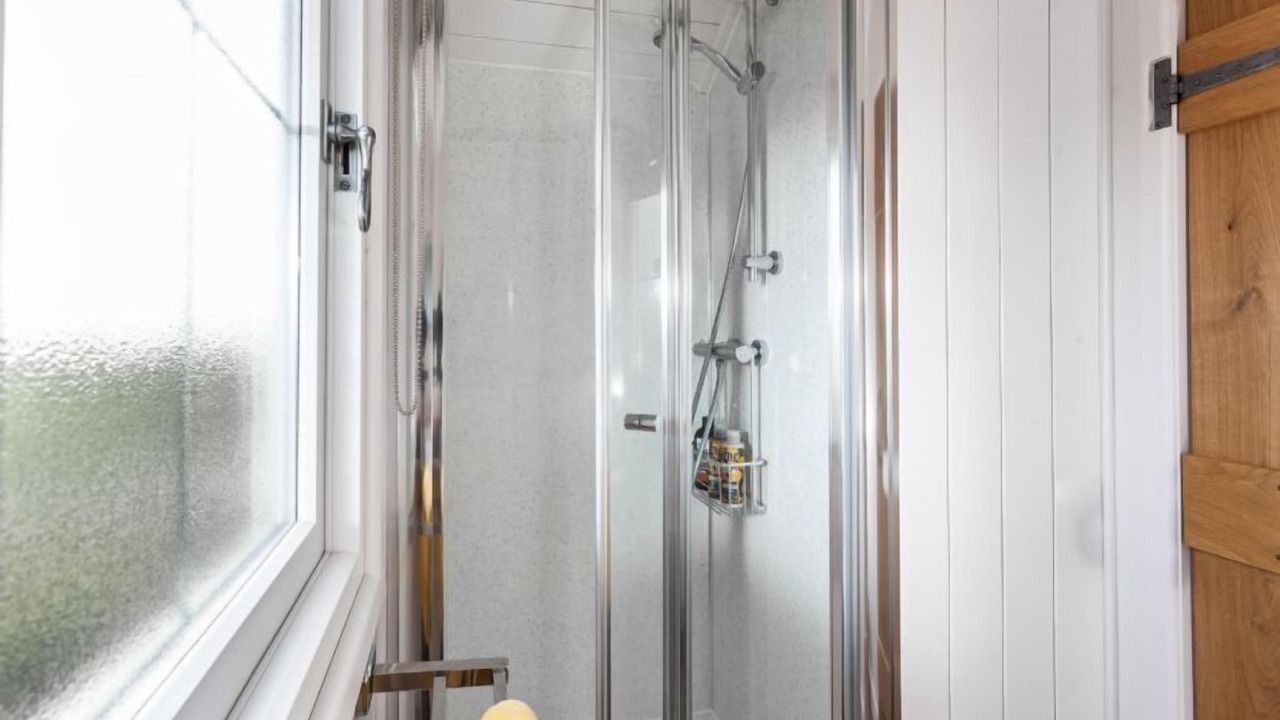 Photo of Bedroom in Litchborough