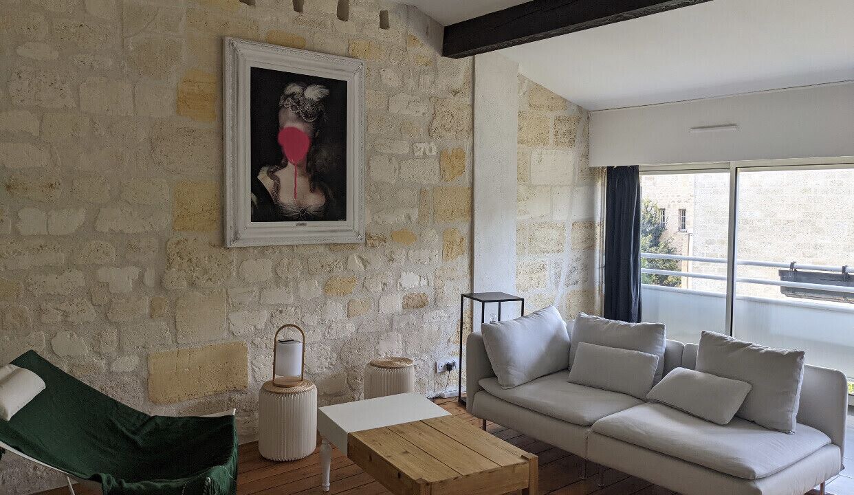 Photo of Livingroom in Saint Seurin - Fondaudege