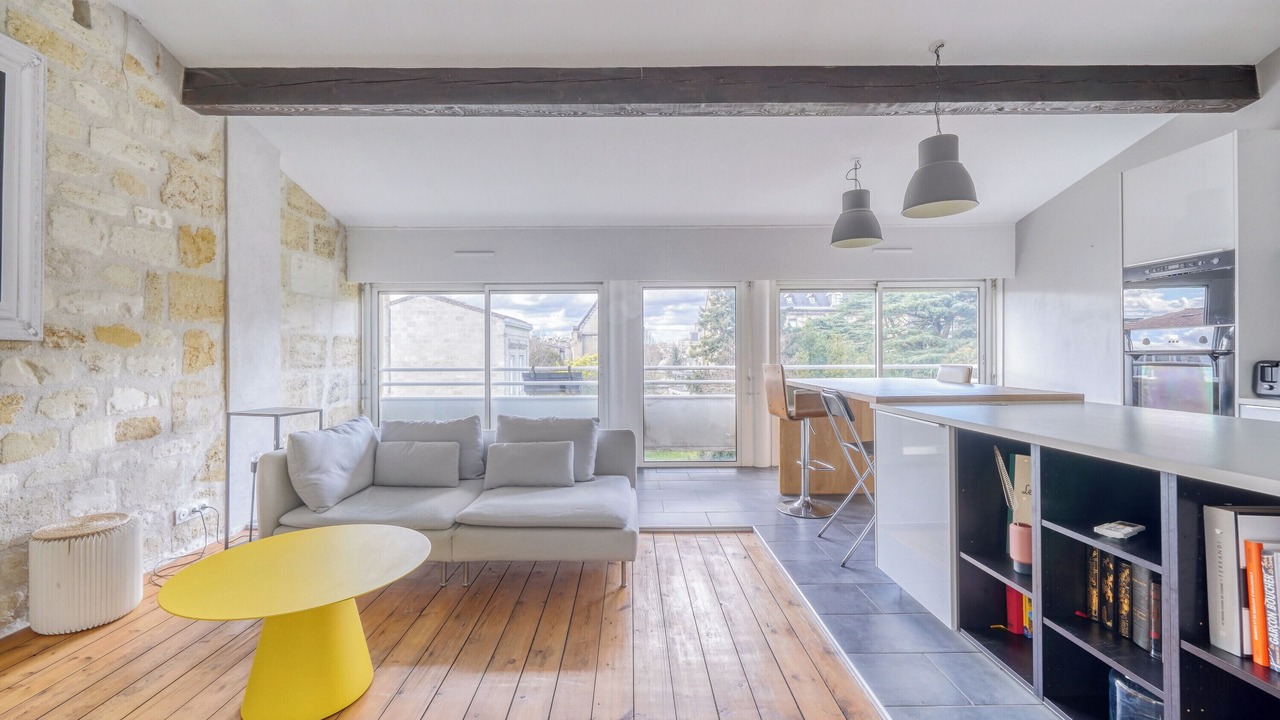 Photo of Livingroom in Saint Seurin - Fondaudege