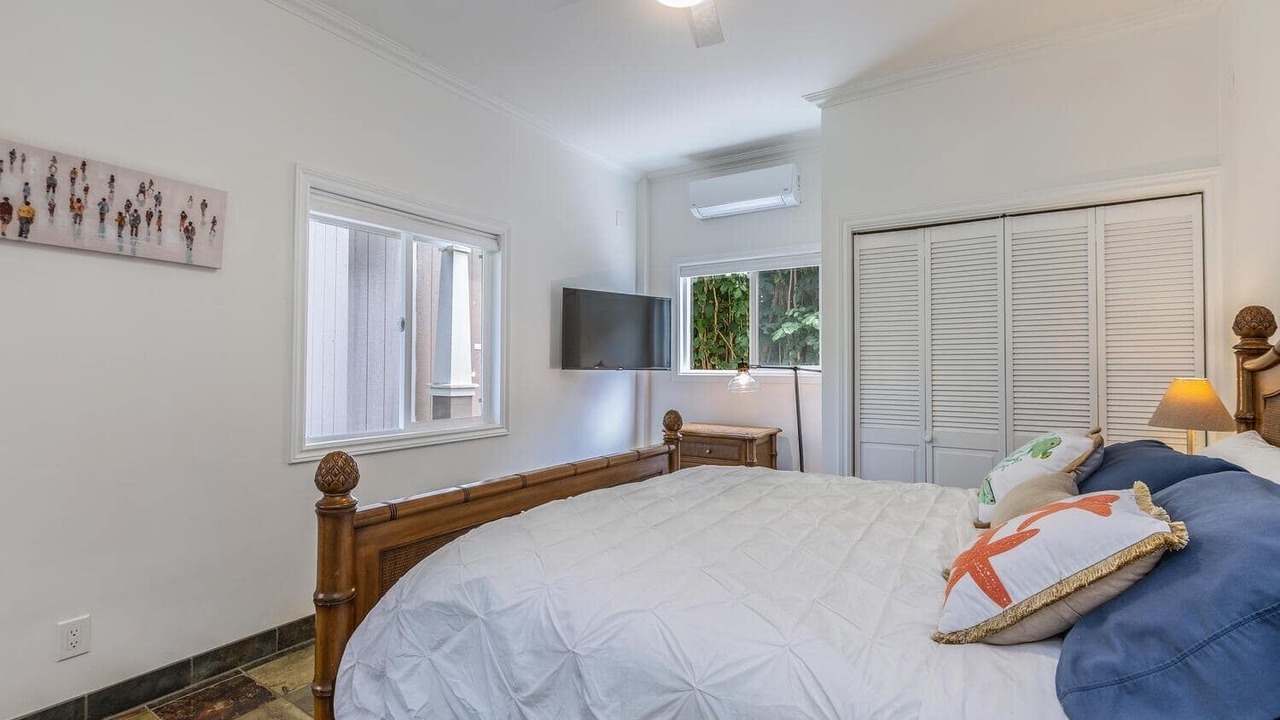 Photo of Bedroom in Wainiha