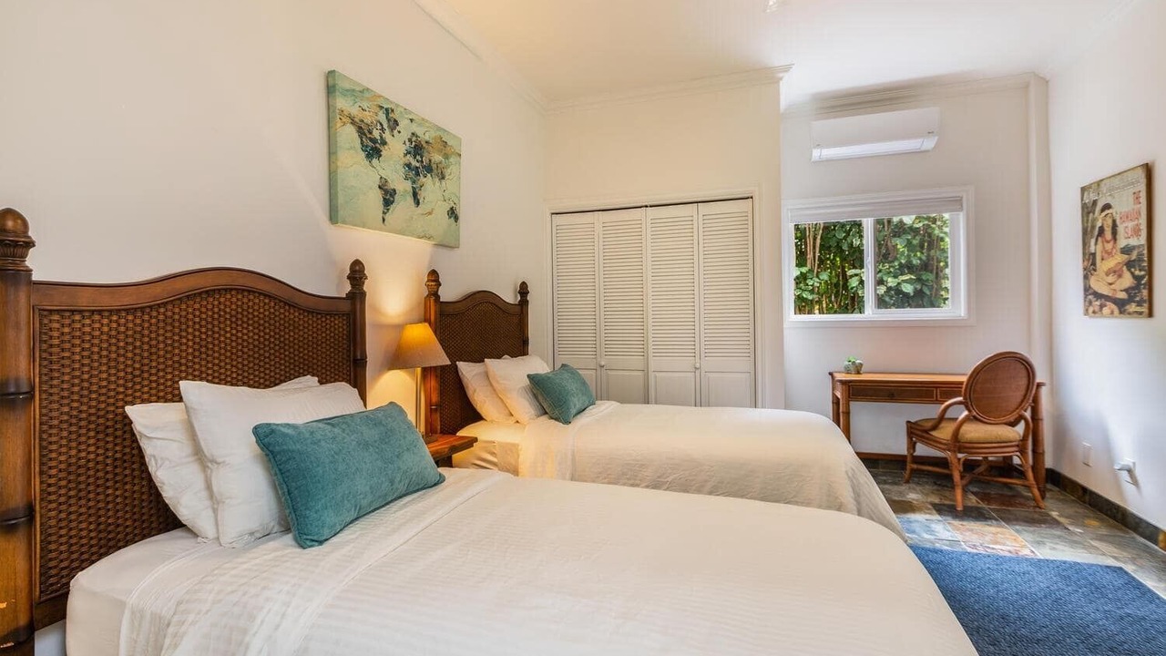 Photo of Bedroom in Wainiha