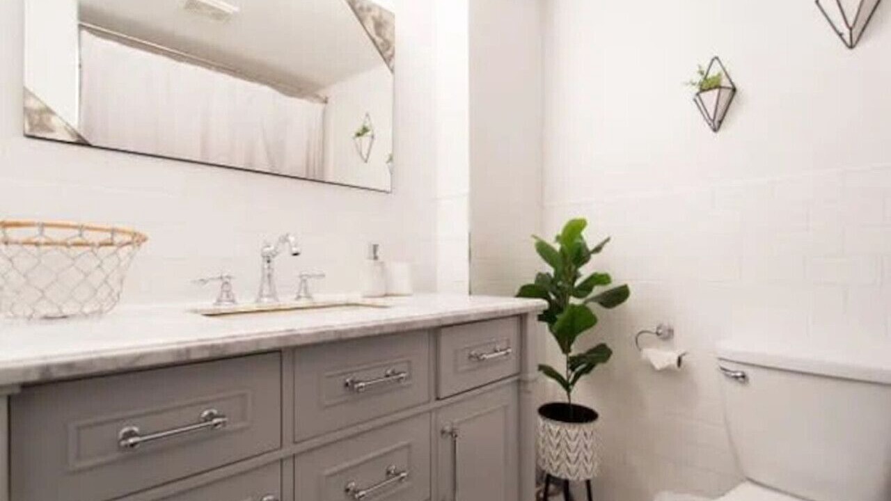 Photo of Bathroom in Milton Park