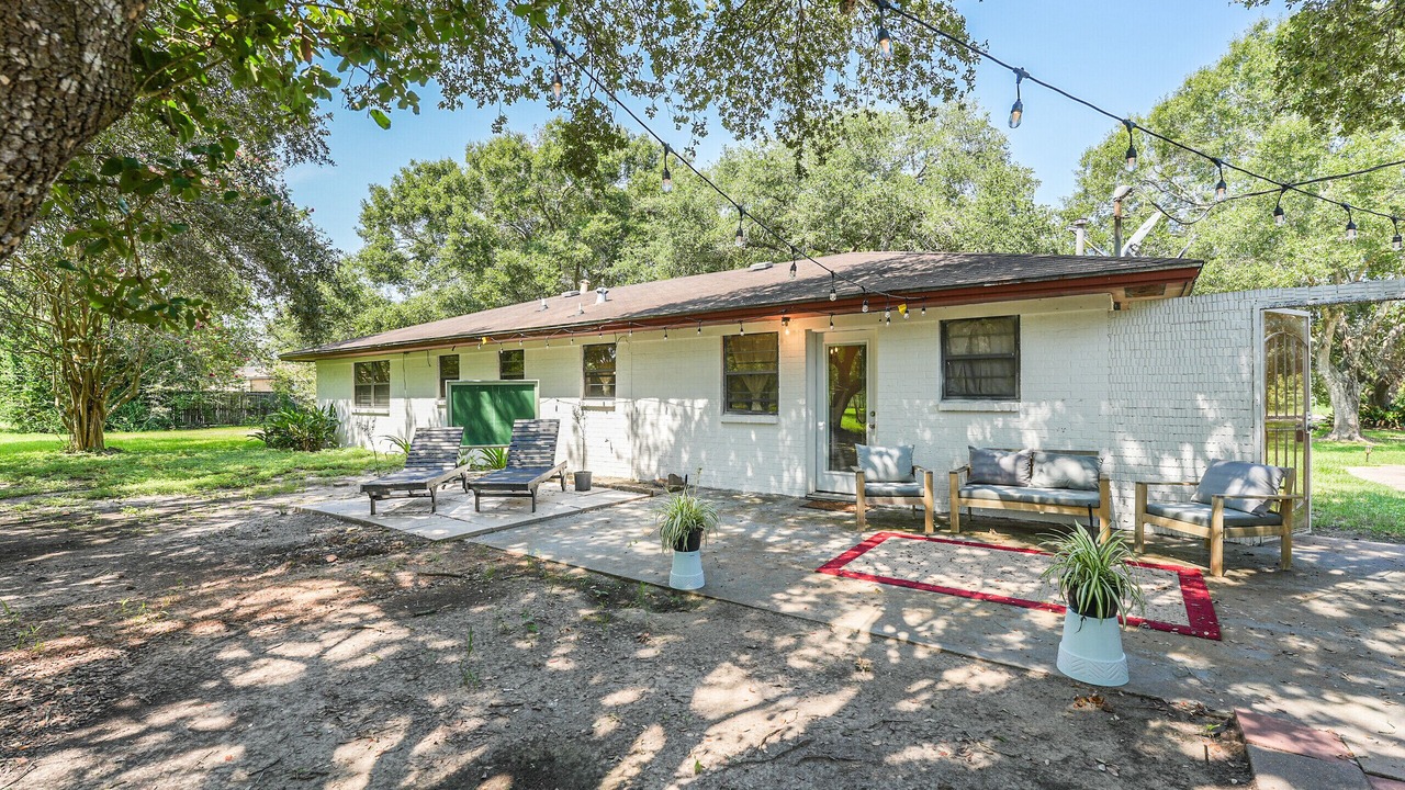 Photo of Patio Balcony in Alvin
