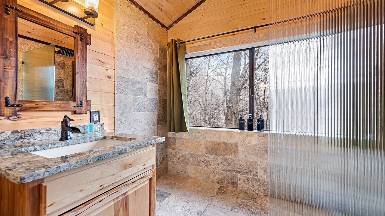 Photo of Bathroom in Clyde