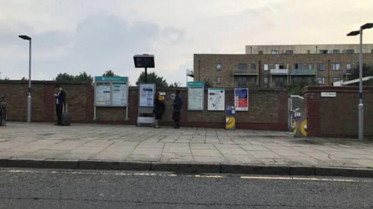 Photo of Others in Isle of Dogs