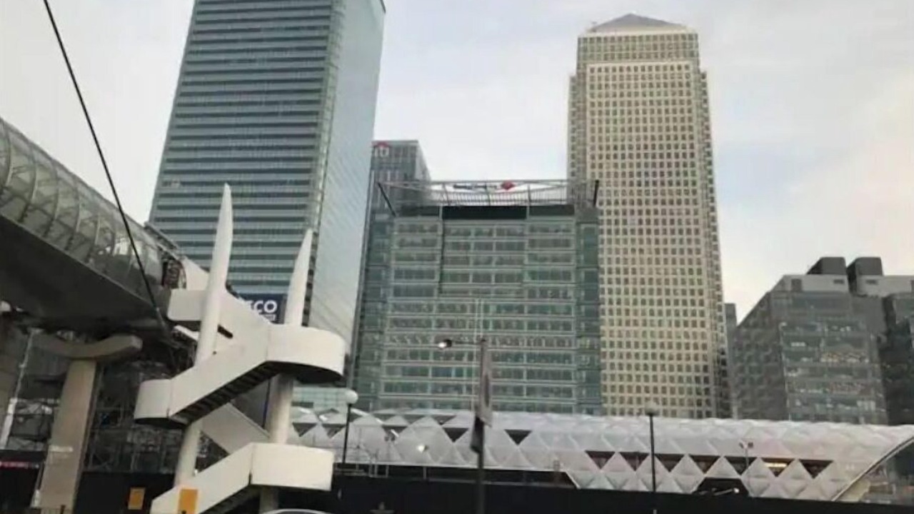 Photo of Others in Isle of Dogs