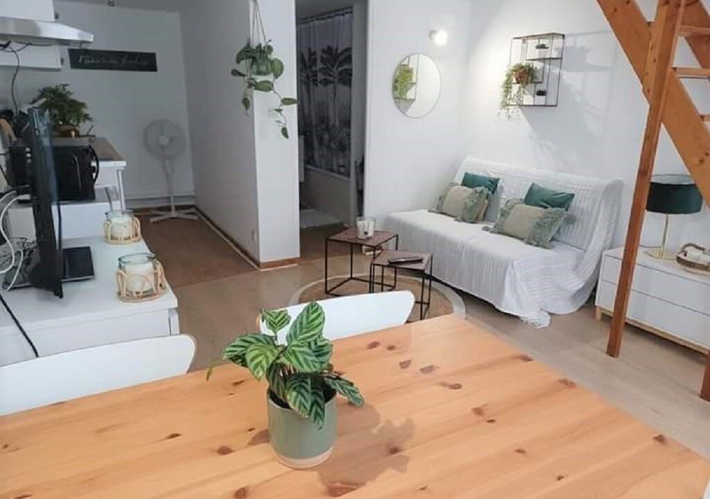 Photo of Livingroom in Miroir - Batignolles