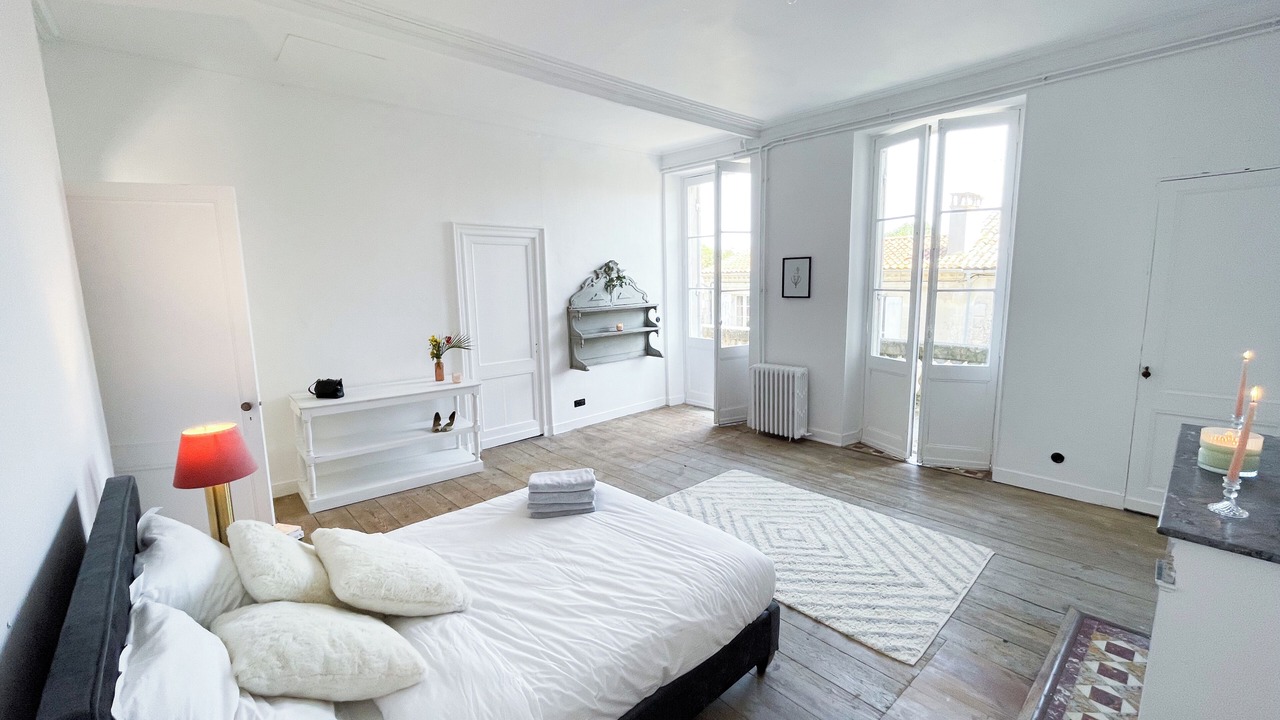 Photo of Bedroom in Saint-Christoly-Medoc