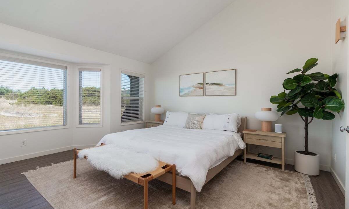 Photo of Bedroom in Neskowin