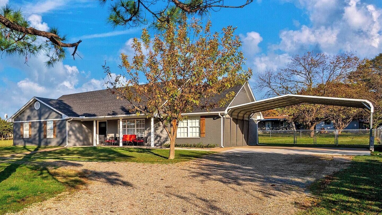 Photo of Outdoor in Mead