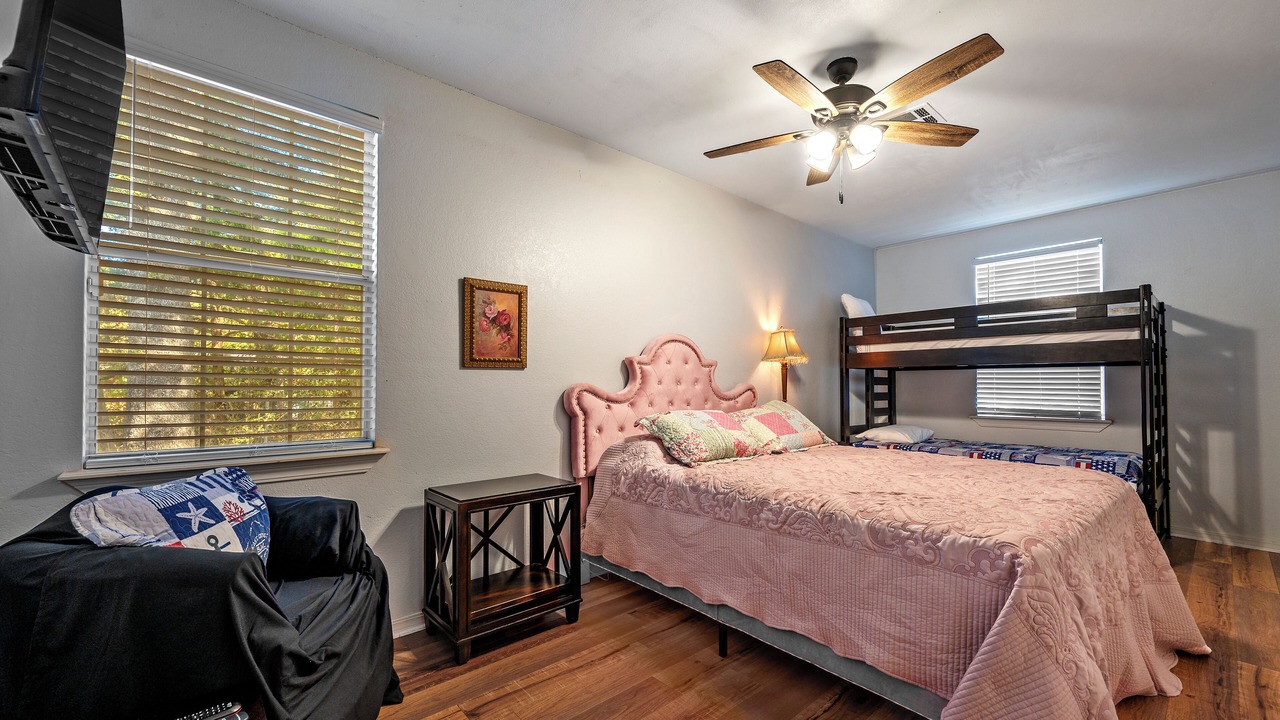 Photo of Bedroom in Mead