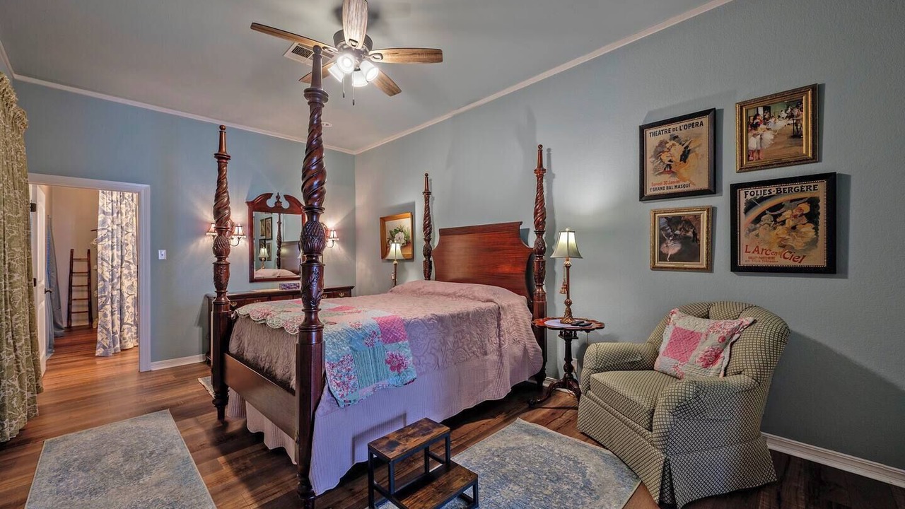 Photo of Bedroom in Mead