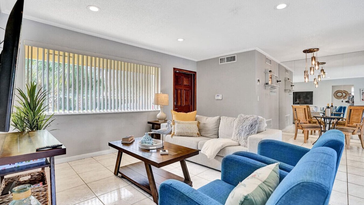 Photo of Livingroom in North Corals