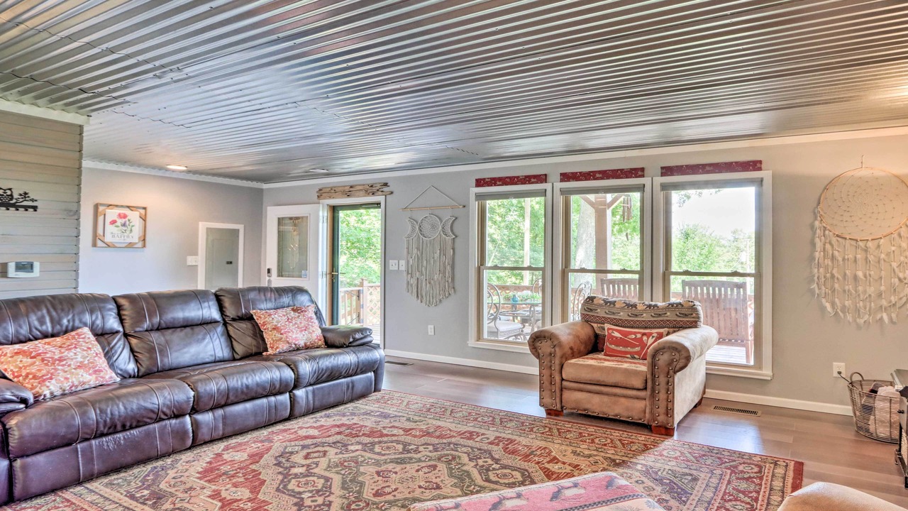 Photo of Livingroom in Climax Springs