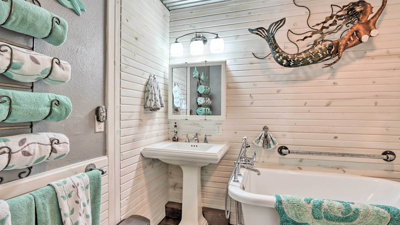 Photo of Bathroom in Climax Springs