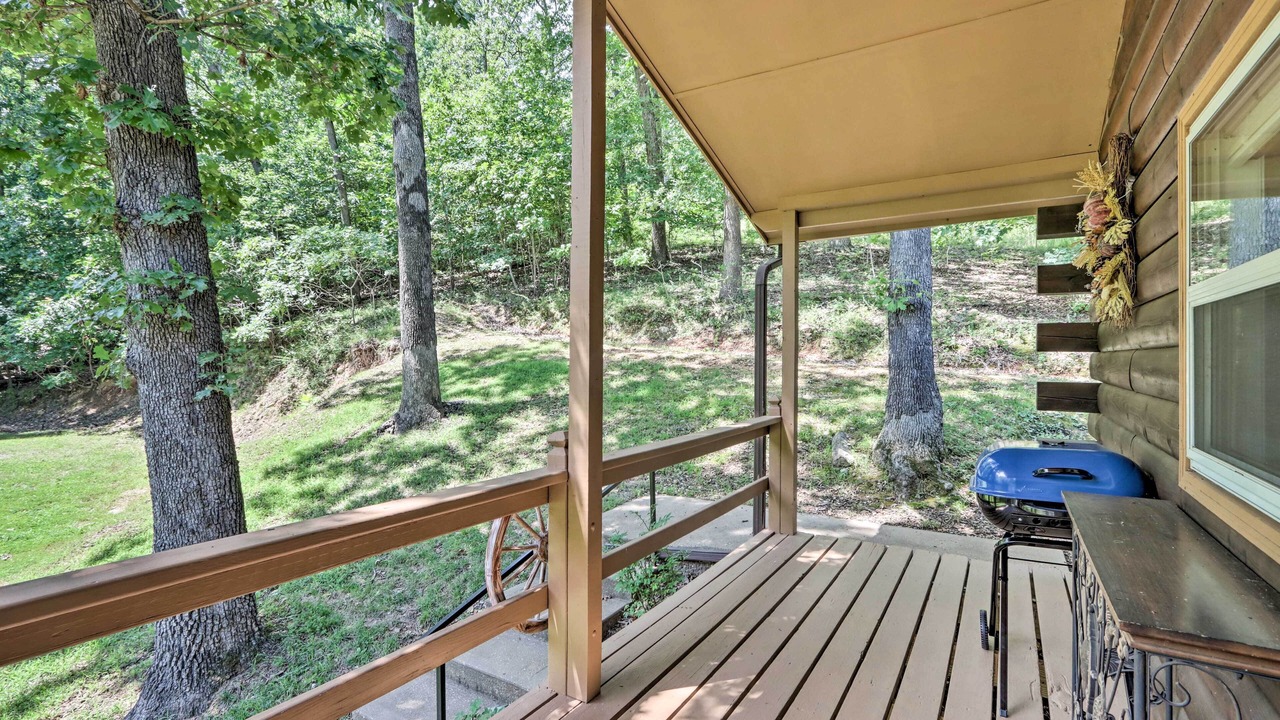 Photo of Patio Balcony in Climax Springs