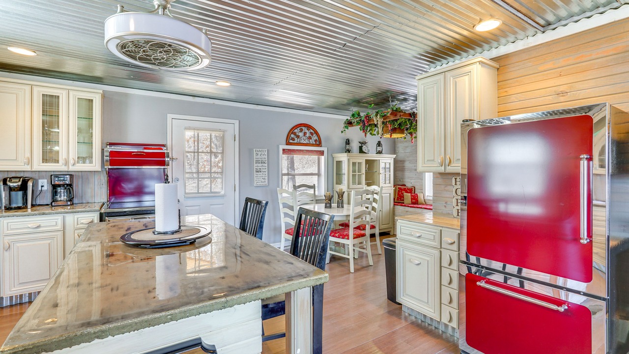 Photo of Kitchen in Climax Springs