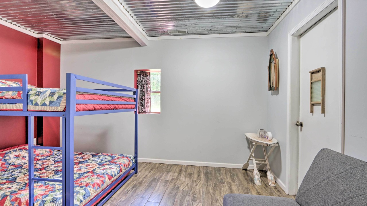 Photo of Bedroom in Climax Springs
