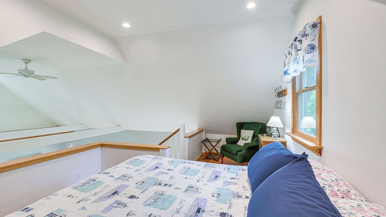 Photo of Bedroom in Stonington