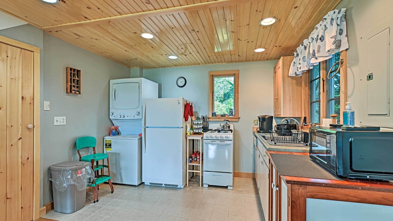 Photo of Others in Stonington