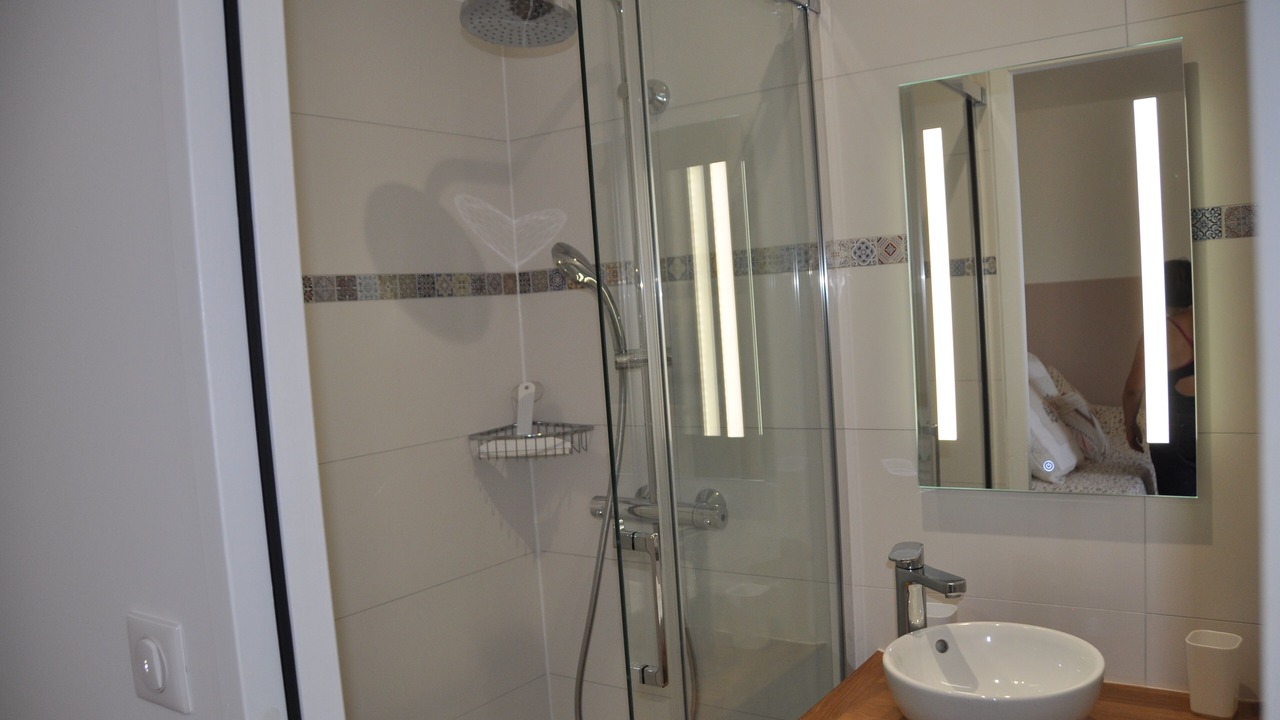 Photo of Bathroom in Aussac