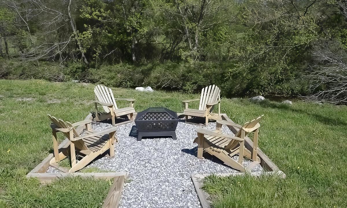 Photo of Outdoor in Morganton