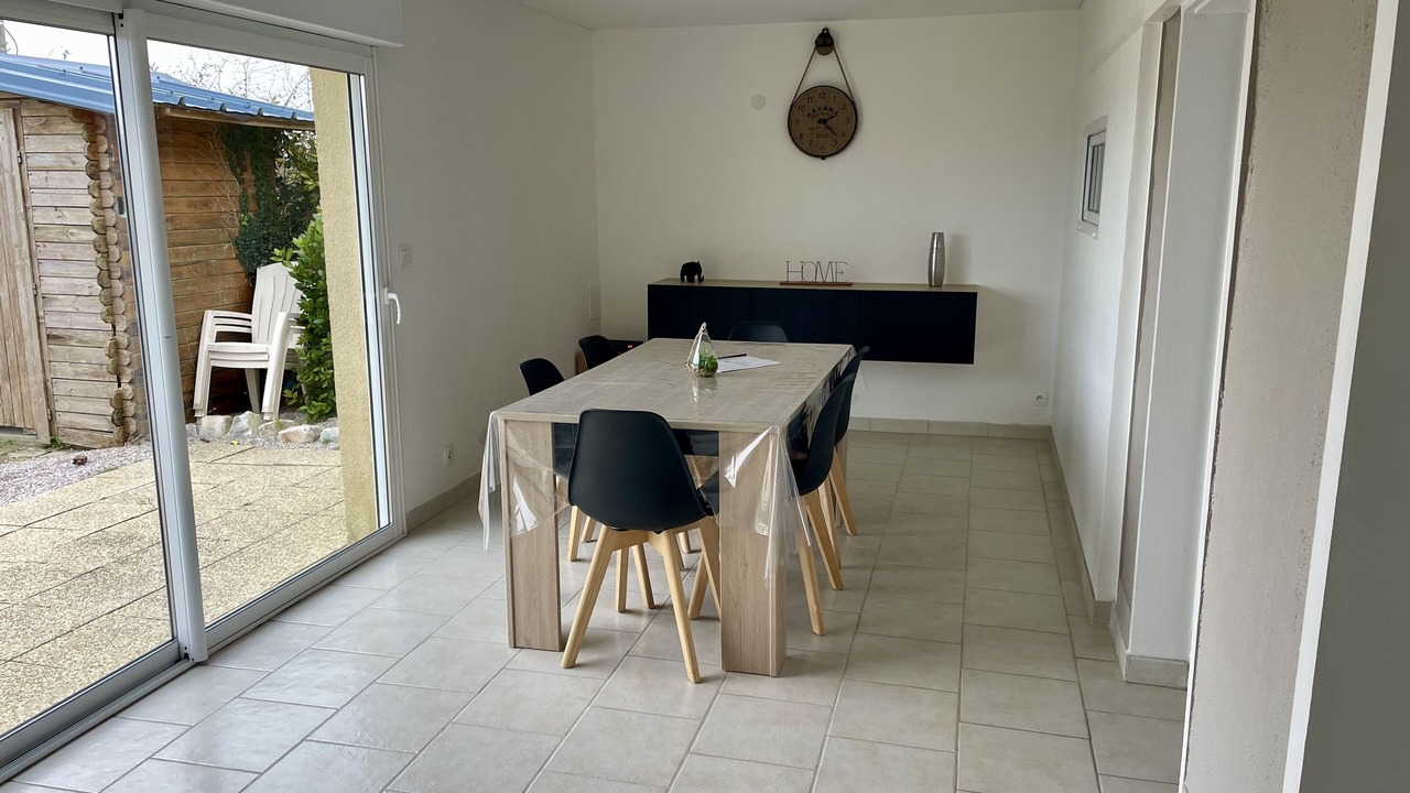 Photo of Others in Lestre