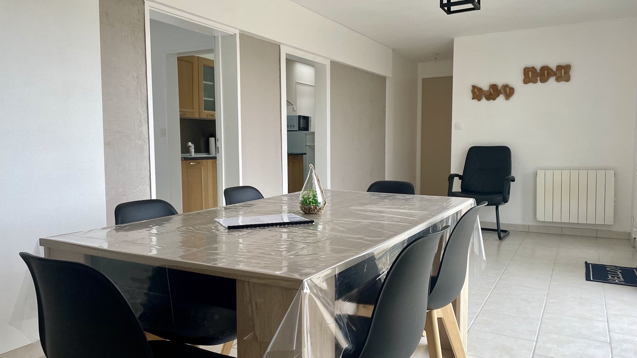 Photo of Others in Lestre