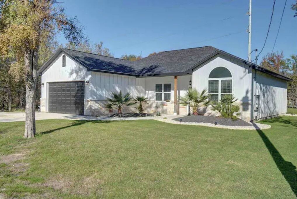 Photo of Outdoor in Bastrop