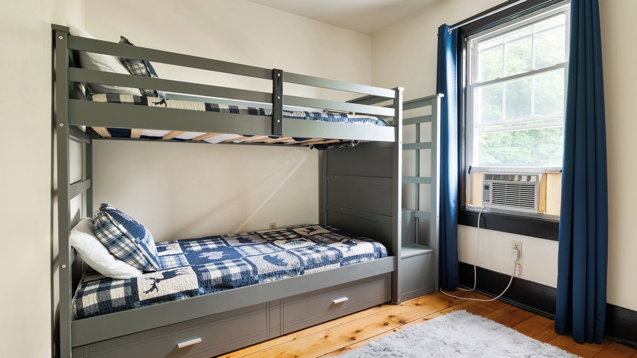 Photo of Bedroom in Northville