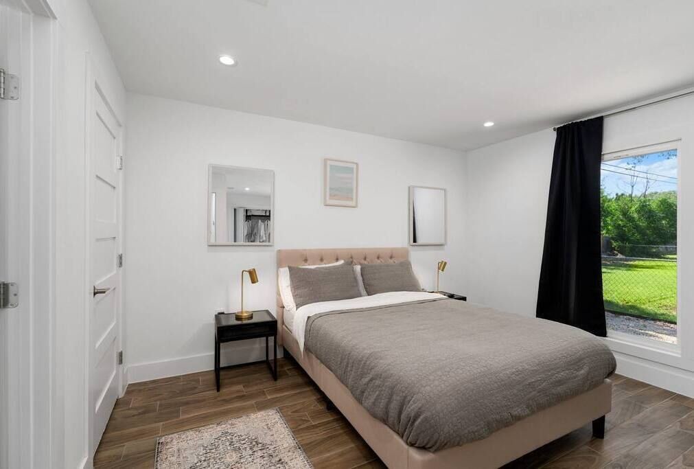 Photo of Bedroom in McNeil